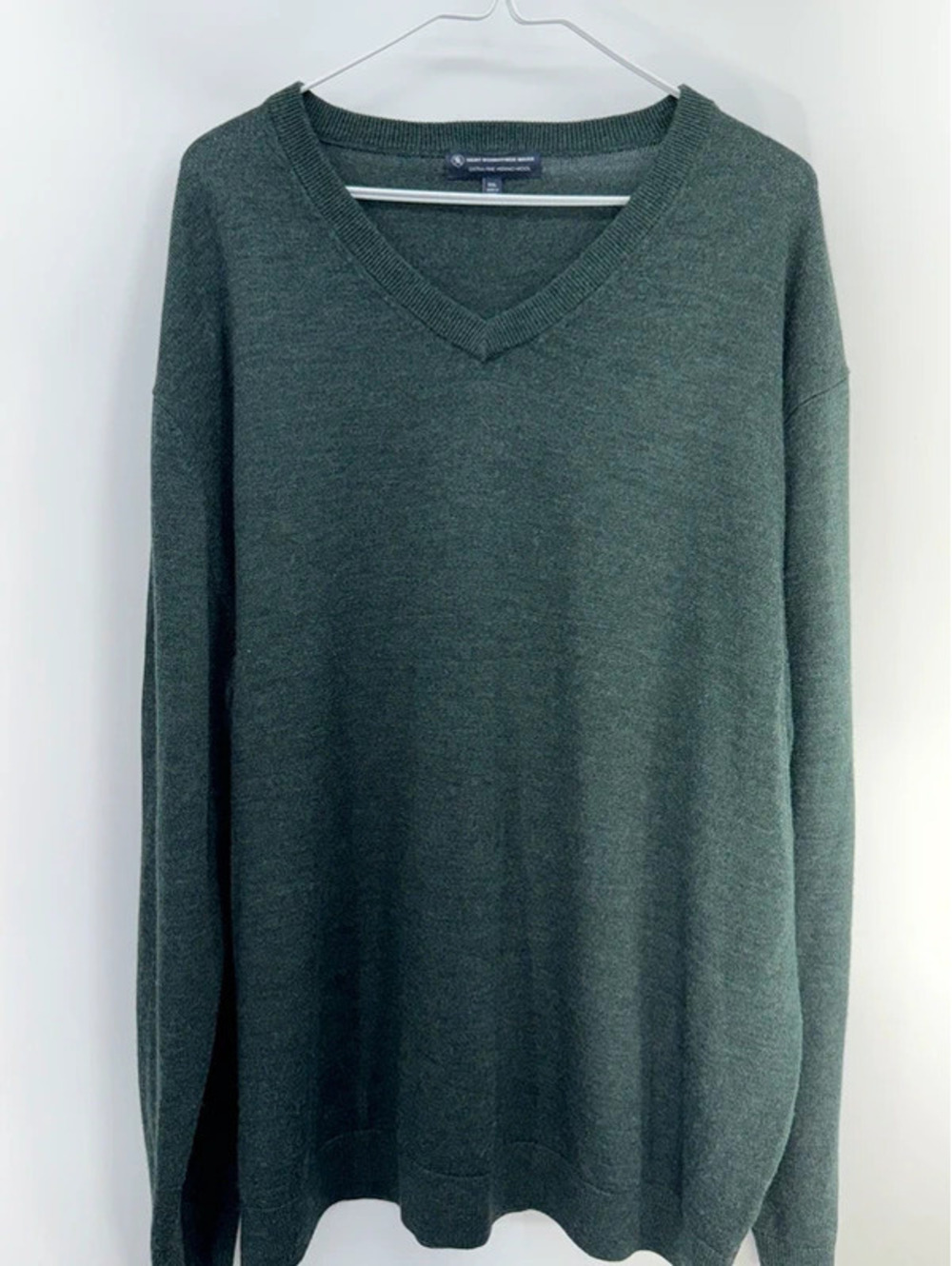Hart Schaffner Marx Men's XXL Extra Fine Merino Wool V-Neck Sweater Green